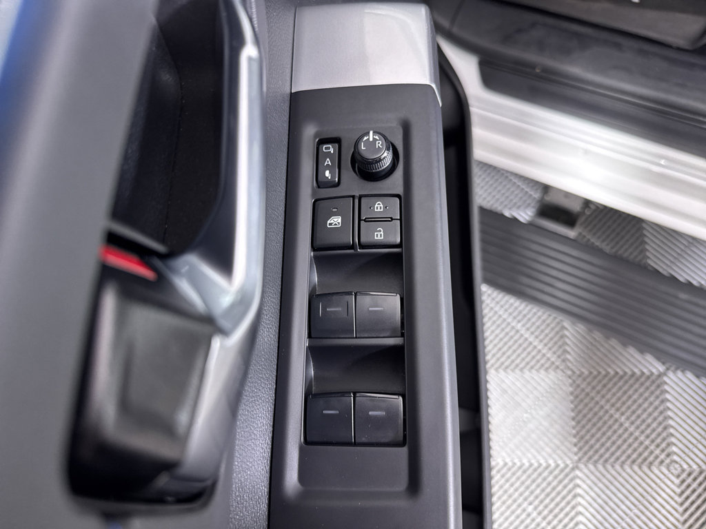 Used 2024 Toyota Sequoia Platinum image 20