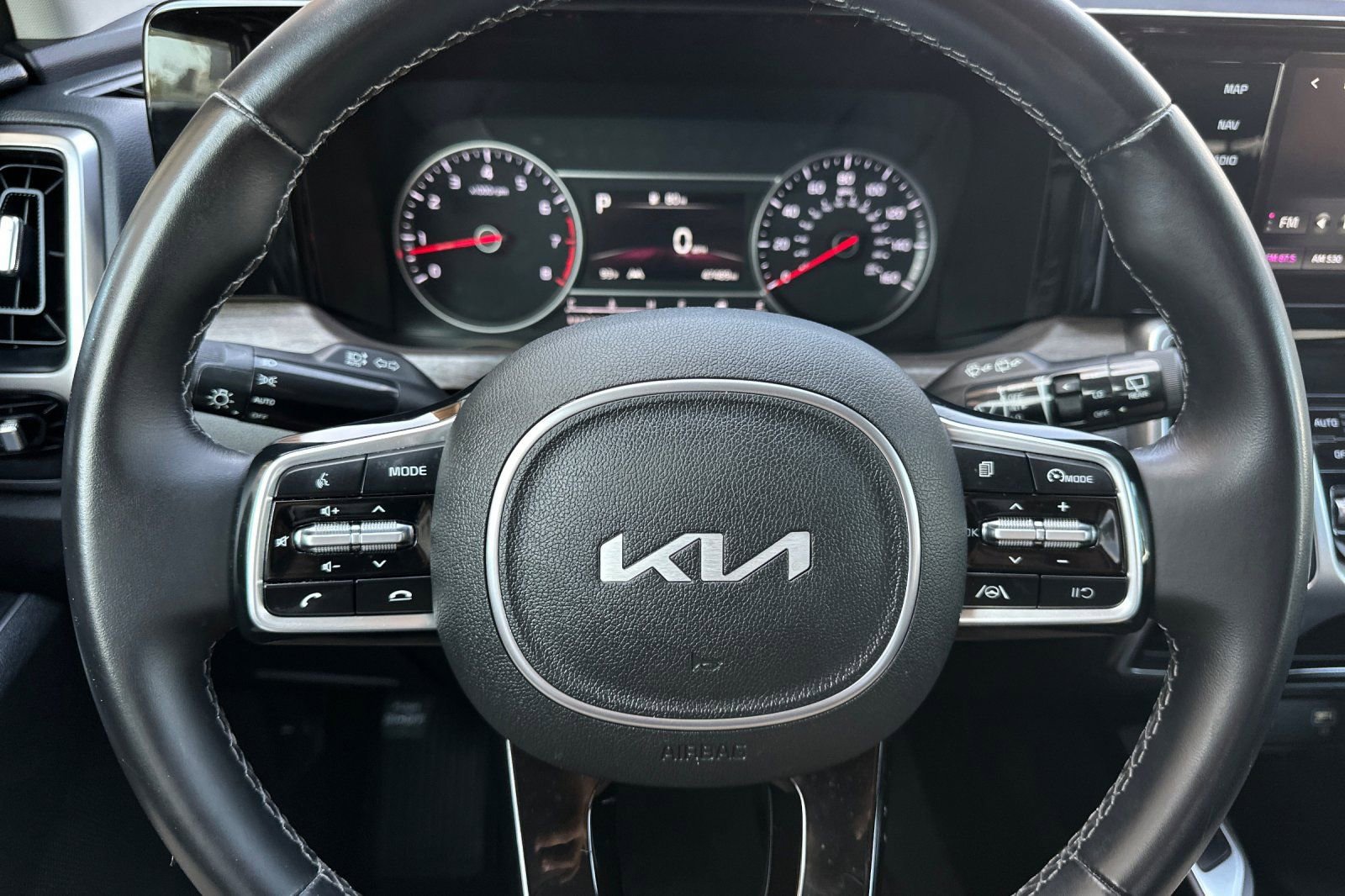 Used 2022 Kia Sorento S image 24