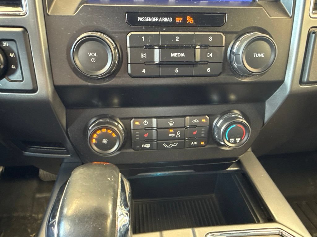 Used 2020 Ford F150 XLT w/ Equipment Group 302A Luxury AWD/4WD image 21