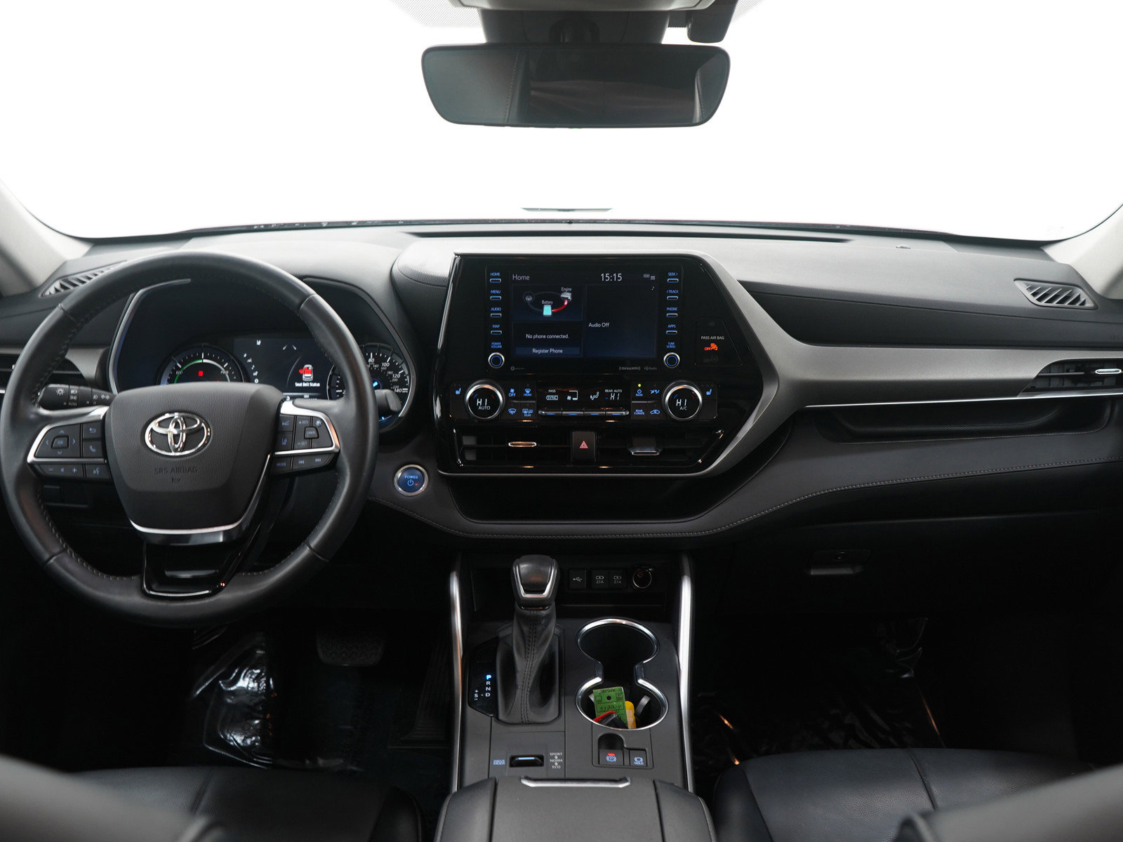 Used 2021 Toyota Highlander XLE image 18