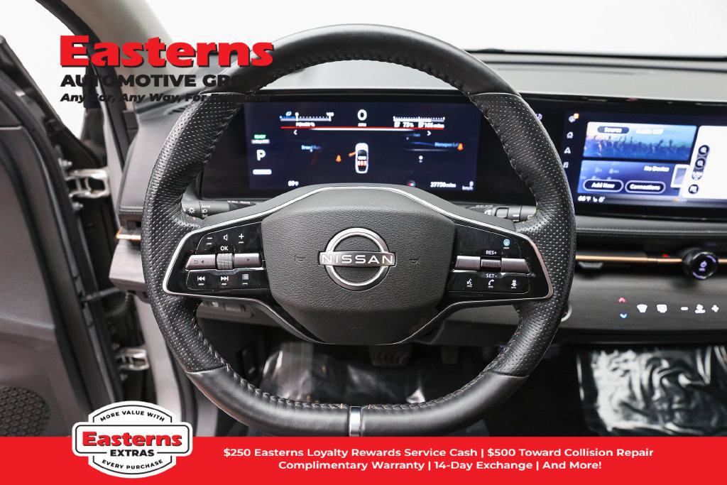 Used 2023 Nissan Ariya FWD image 11