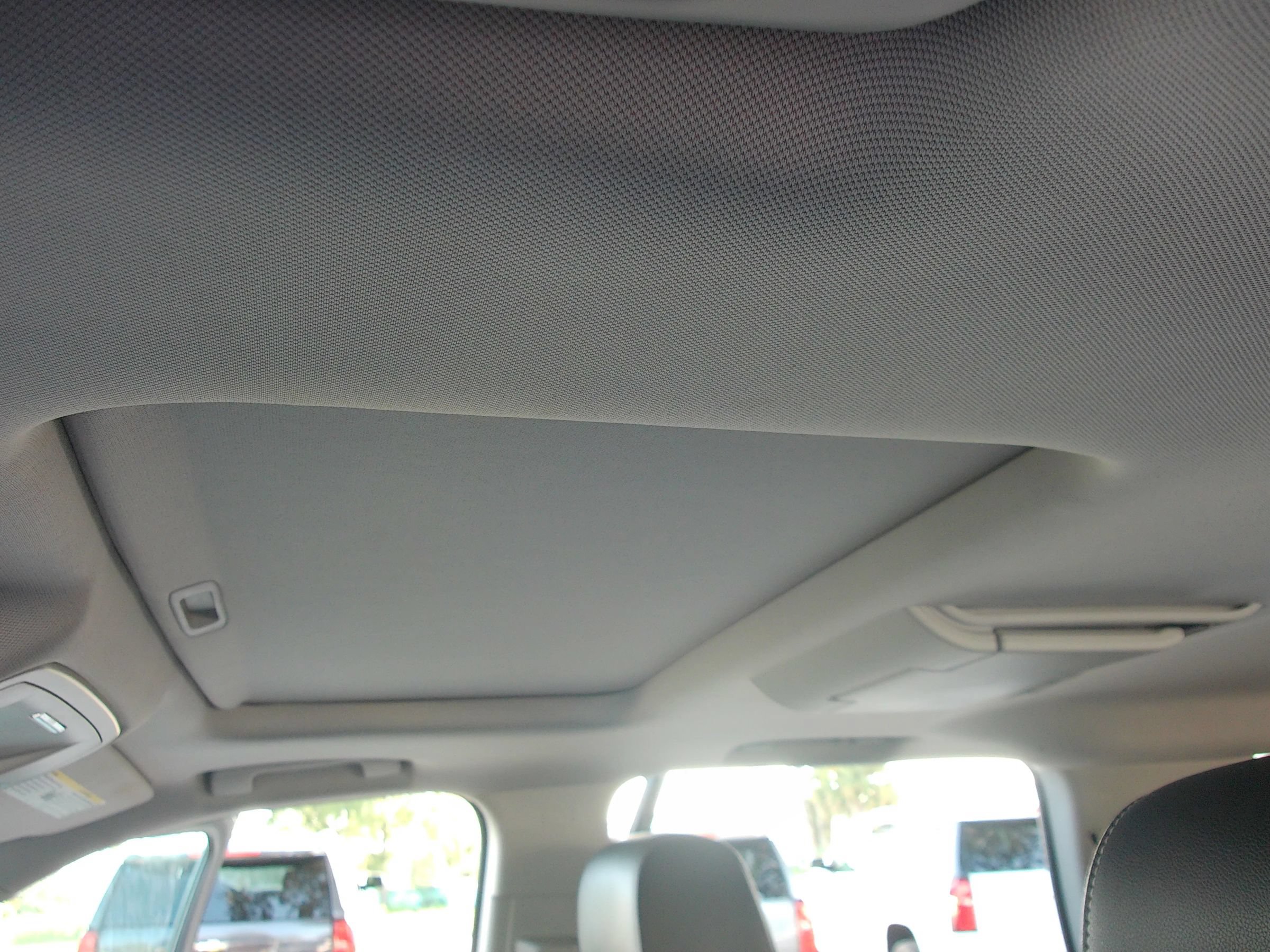 Used 2015 Chevrolet Tahoe LTZ RWD image 15