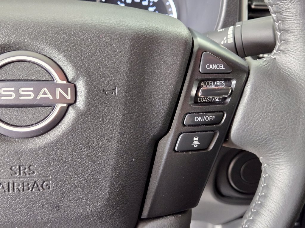 Used 2024 Nissan Frontier SV w/ SV Convenience Package RWD image 25