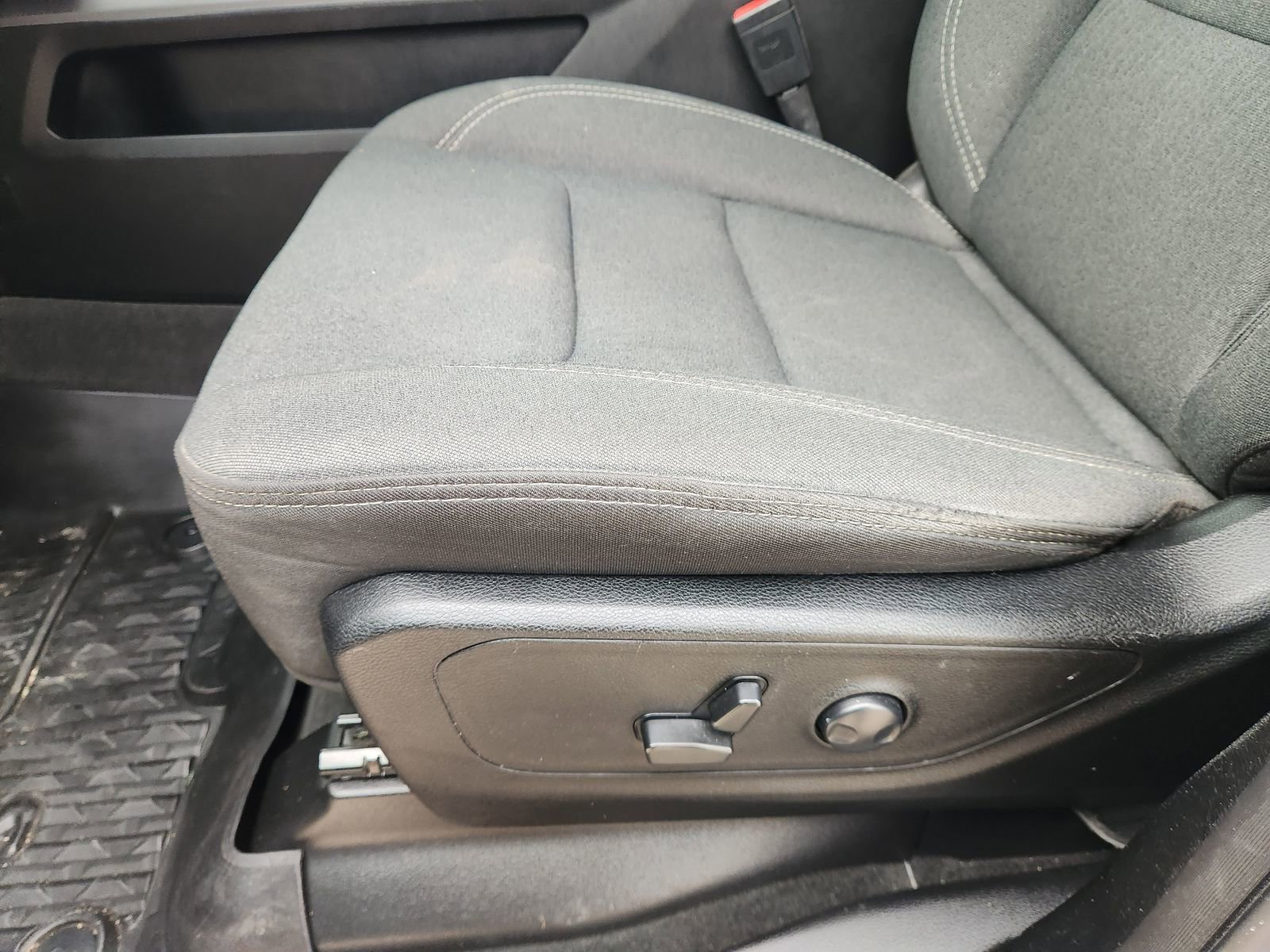 Used 2022 RAM 1500 Big Horn image 25