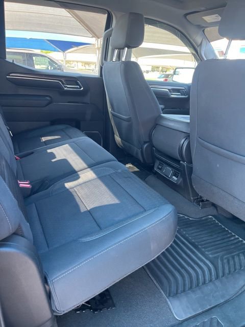 Used 2023 Chevrolet Silverado 1500 LT AWD/4WD image 9