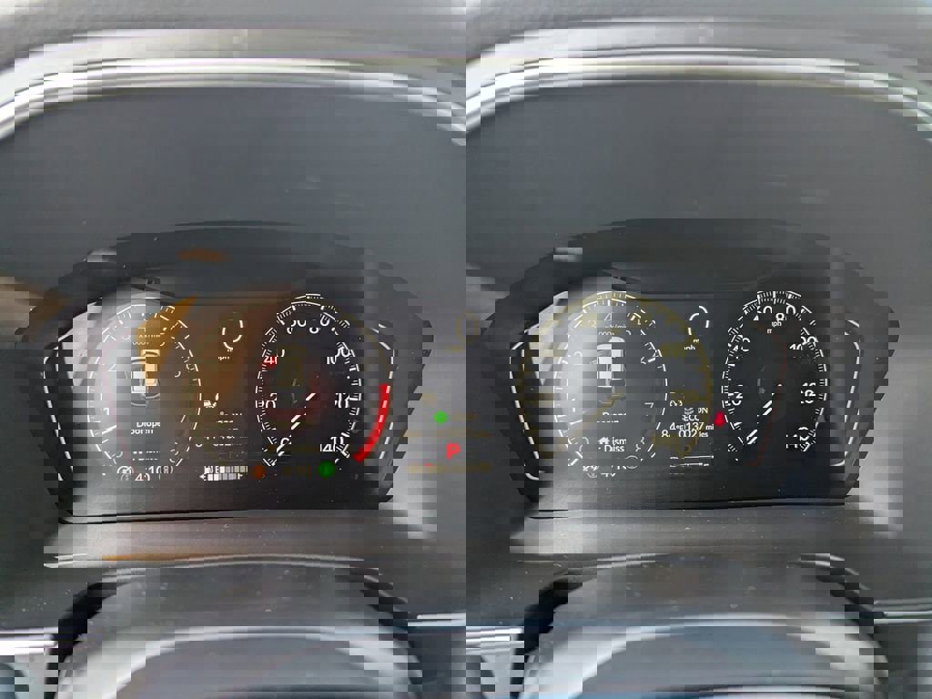 Used 2025 Honda Pilot Touring image 32