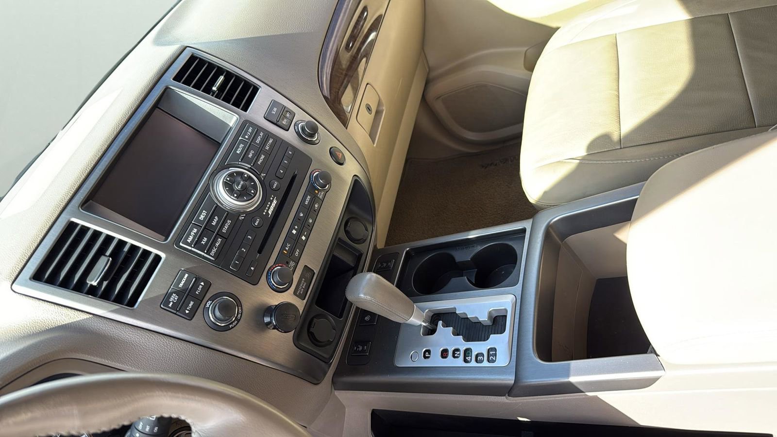 Used 2015 Nissan Armada Platinum image 20