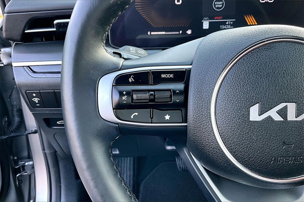 Used 2025 Kia K5 GT-Line w/ GT-Line Premium Package image 18