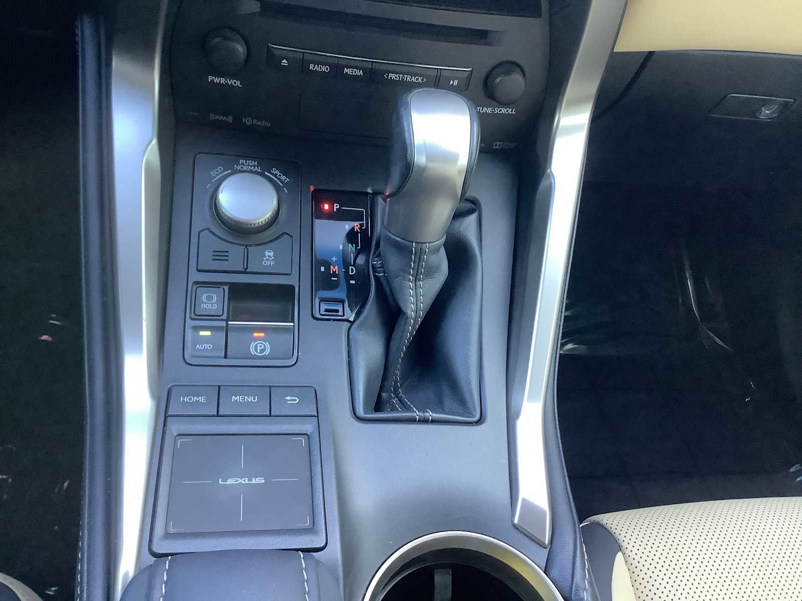 Used 2016 Lexus NX 200t FWD w/ Premium Package image 18