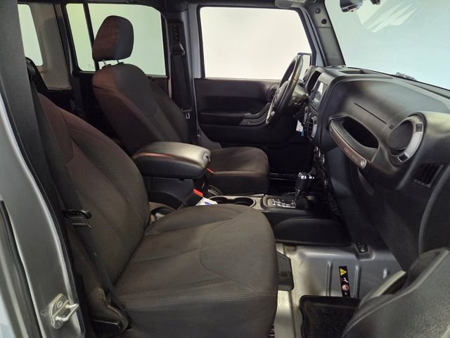Used 2015 Jeep Wrangler Unlimited Sport w/ Quick Order Package 24S AWD/4WD image 15
