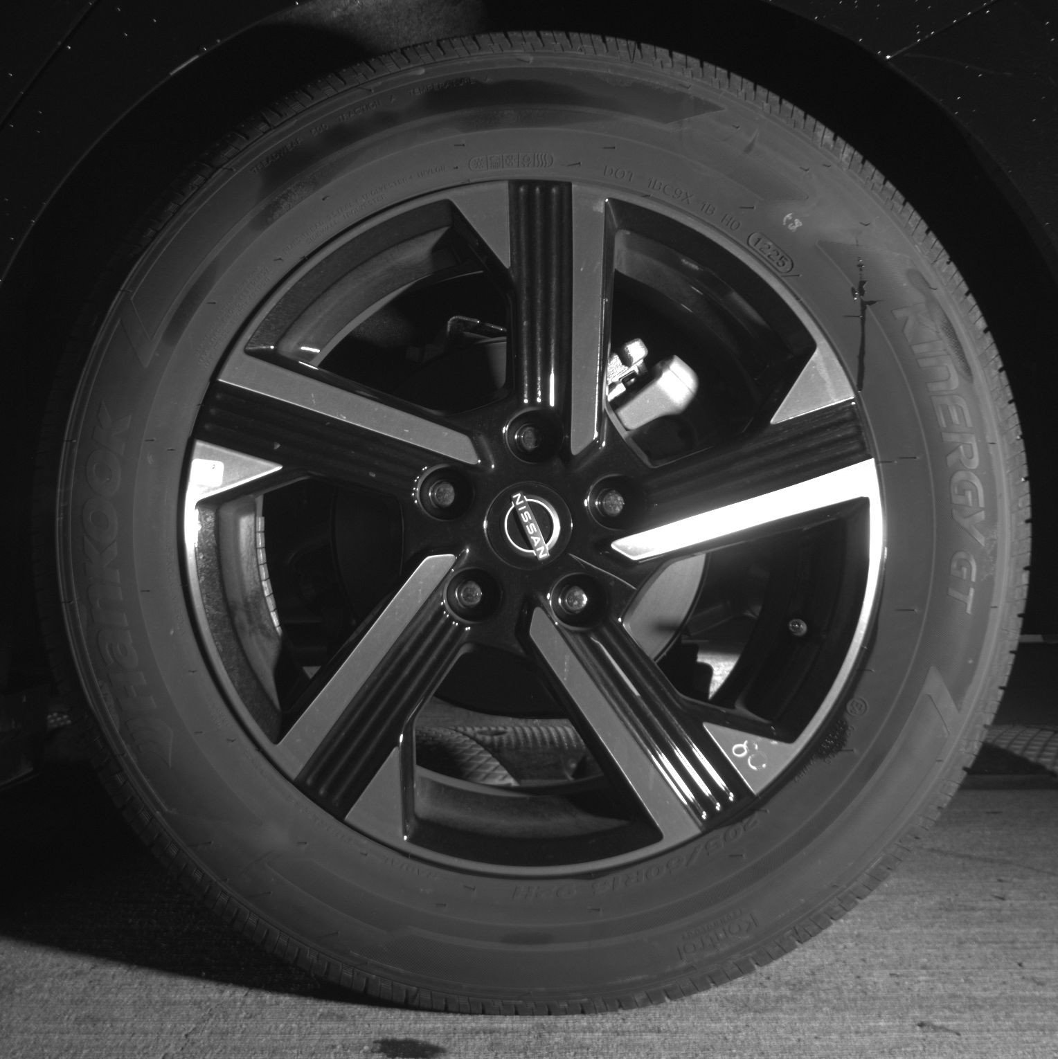 Used 2025 Nissan Sentra SV image 14