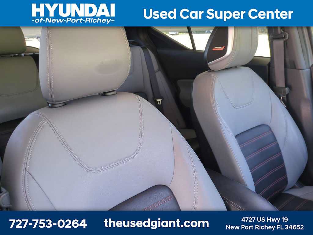 Used 2024 Nissan Kicks SR w/ SR Premium Package FWD image 6