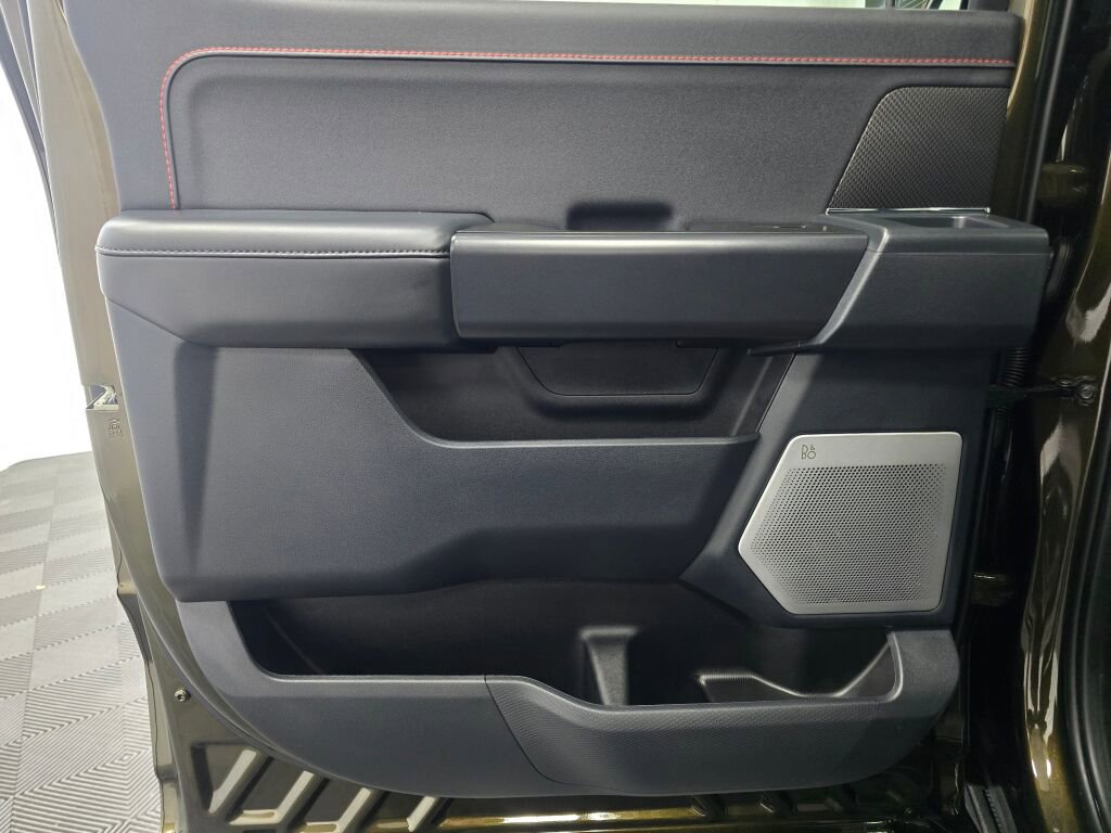 Used 2025 Ford F150 Raptor image 18