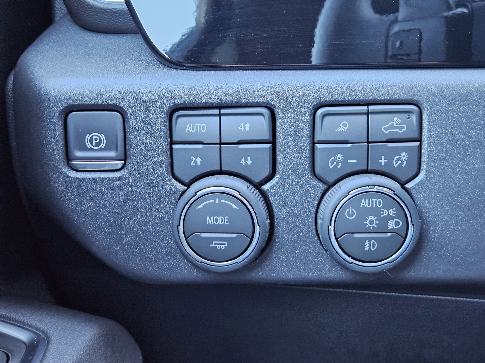 Certified 2026 Chevrolet Silverado 1500 LT Trail Boss w/ Safety Package image 25