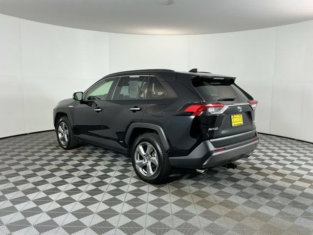 Used 2020 Toyota RAV4 Limited AWD/4WD image 7
