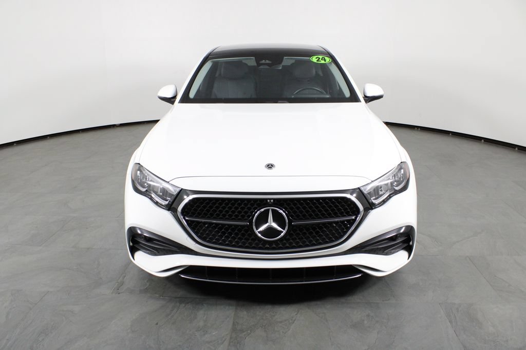 Used 2024 Mercedes-Benz E 350 4MATIC Sedan image 12