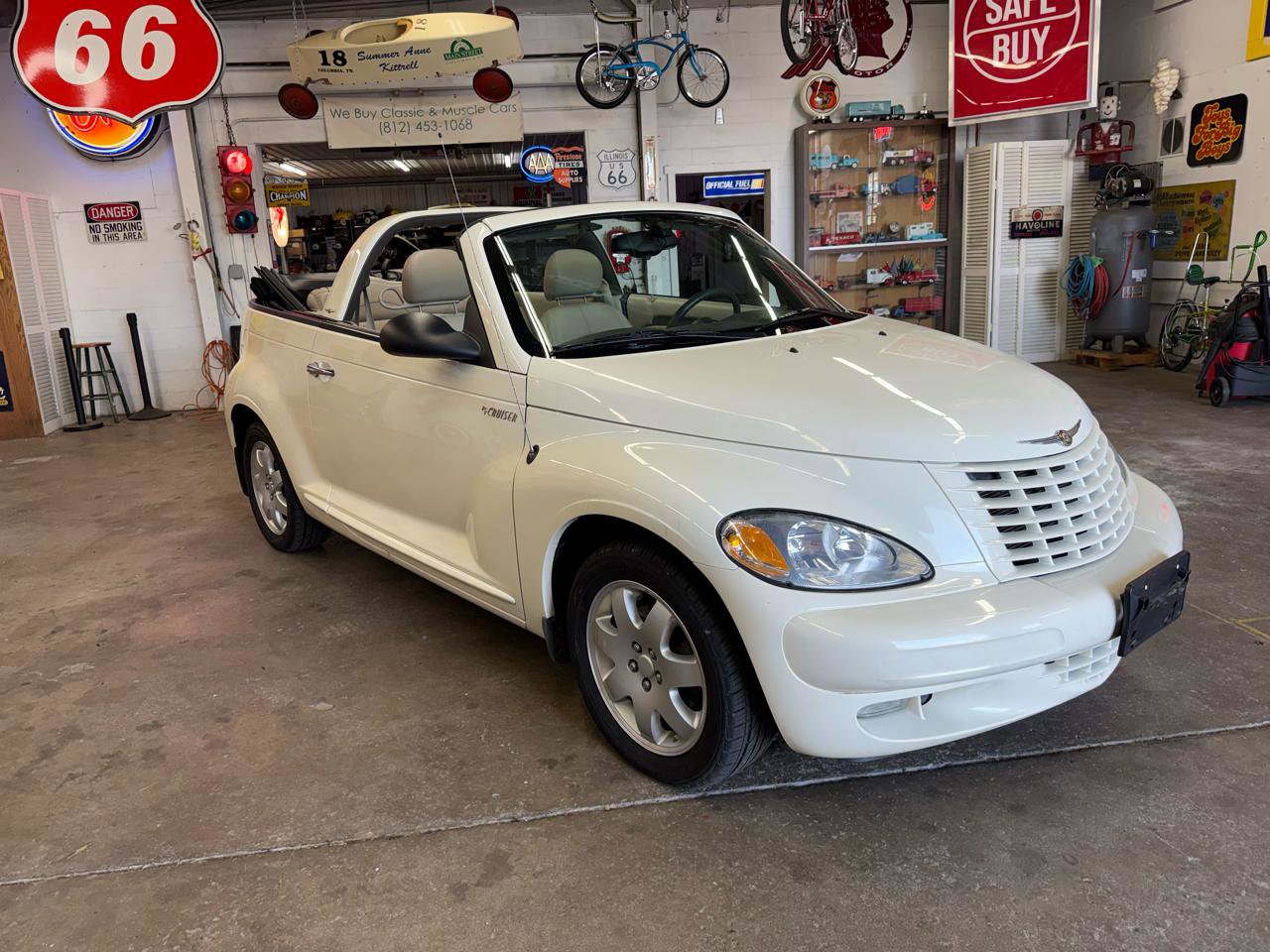 Used 2005 Chrysler PT Cruiser Touring FWD image 26