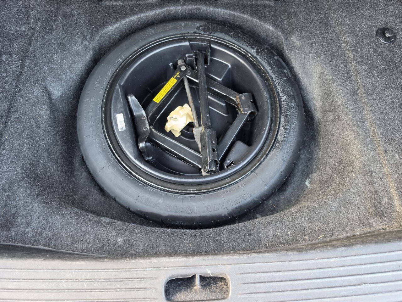 Used 2000 Cadillac De Ville FWD image 41