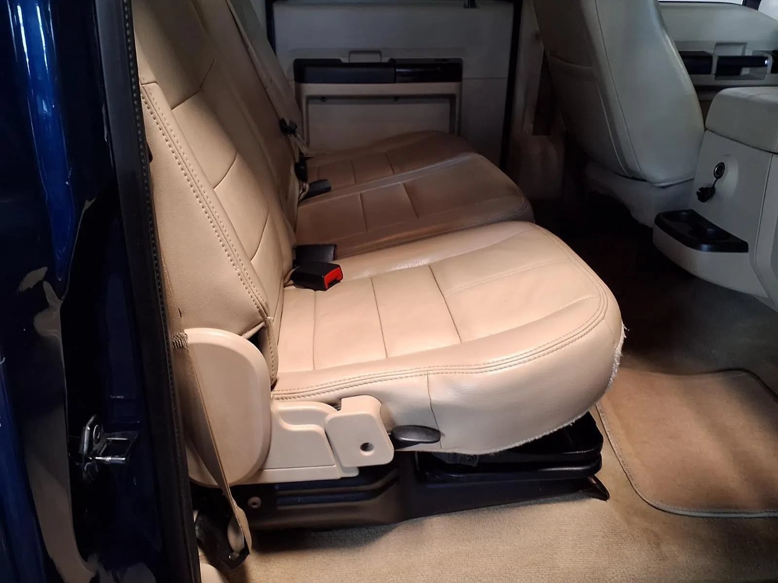 Used 2008 Ford F250 4x4 Crew Cab Super Duty image 9