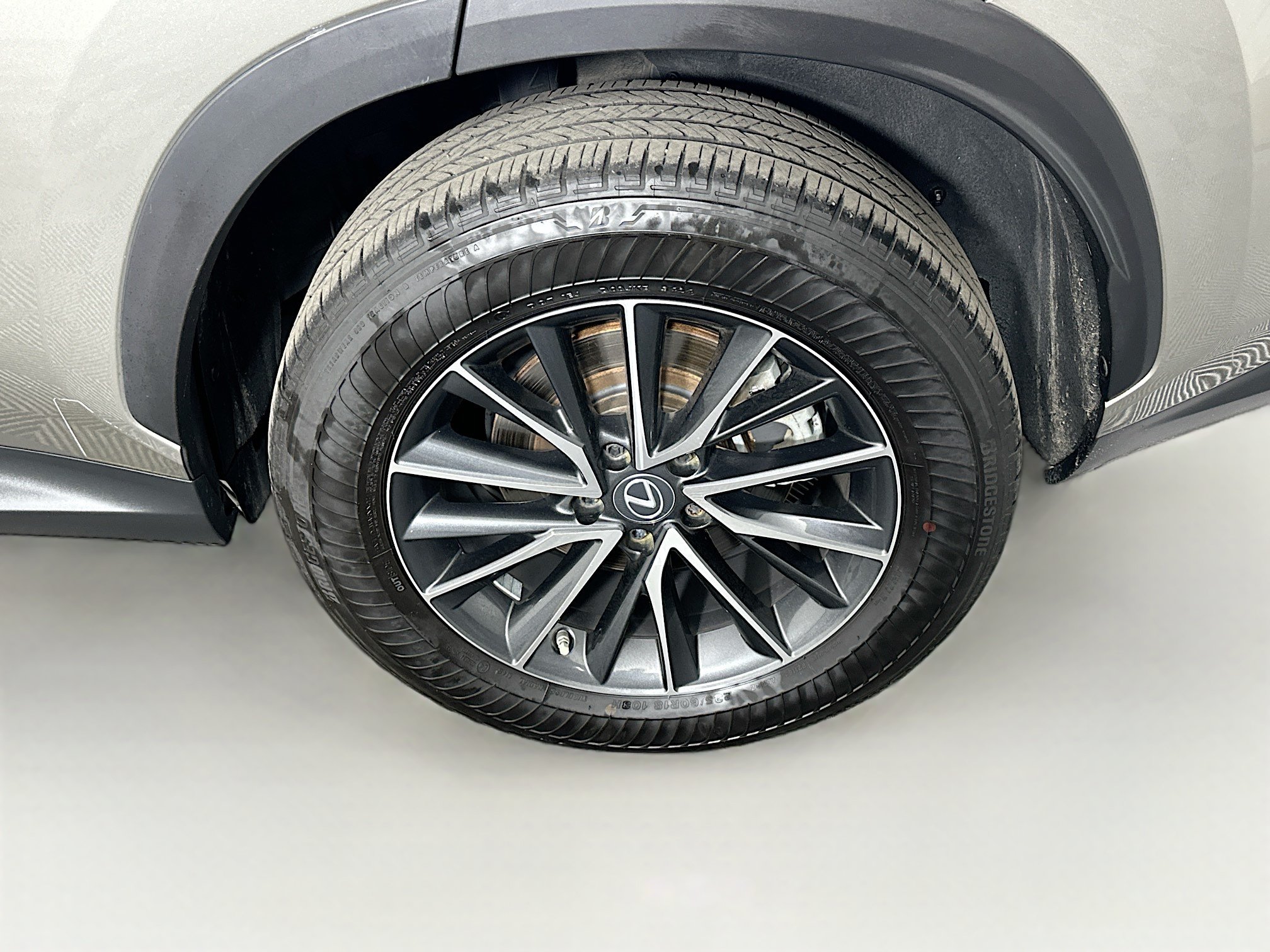 Used 2023 Lexus NX 350 AWD image 11