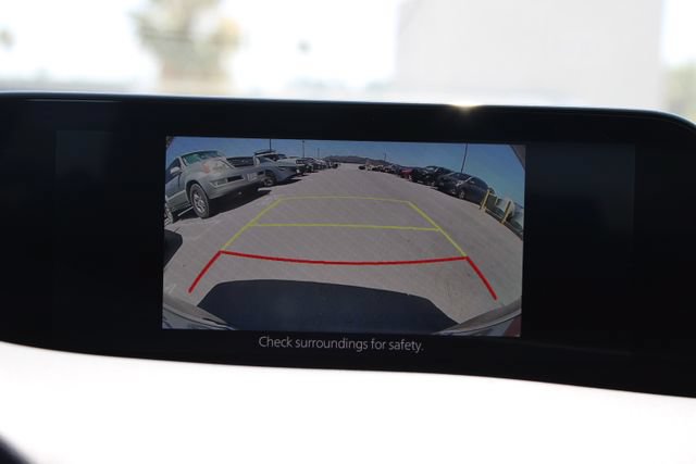 Used 2022 MAZDA MAZDA3 s FWD image 13