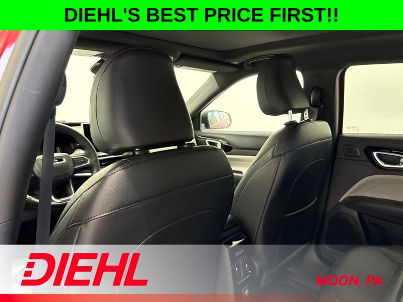New 2026 Jeep Compass Limited w/ Sun, Sound & Navigation Group AWD/4WD image 18