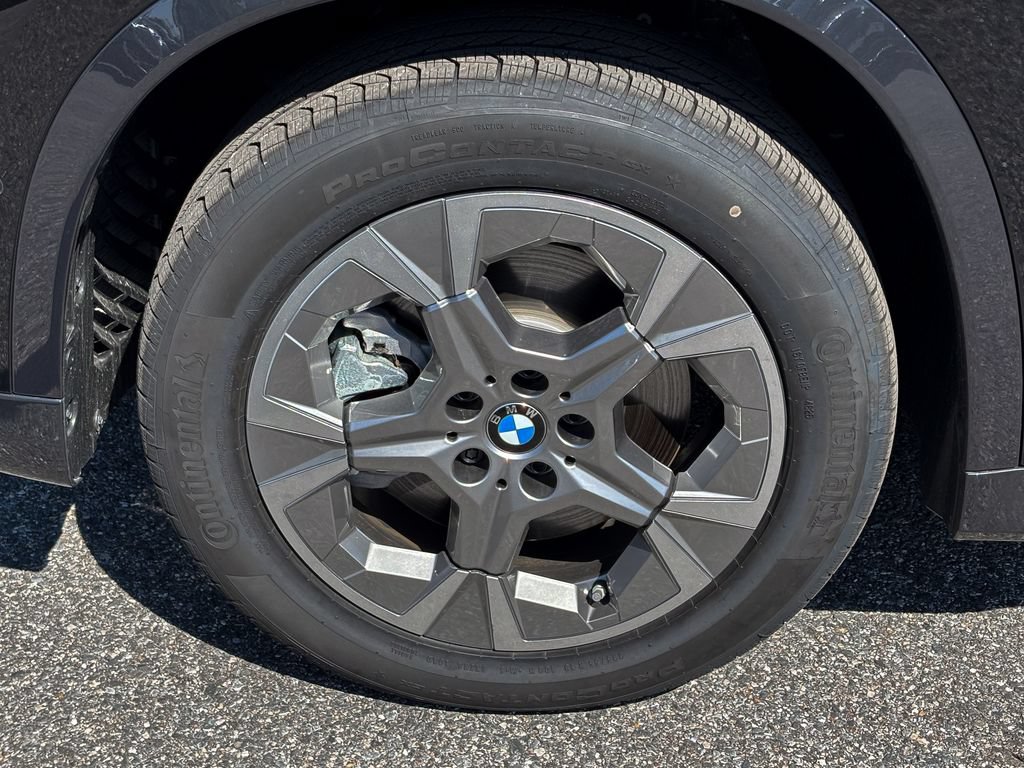 New 2026 BMW X1 xDrive28i w/ Technology Package AWD/4WD image 8