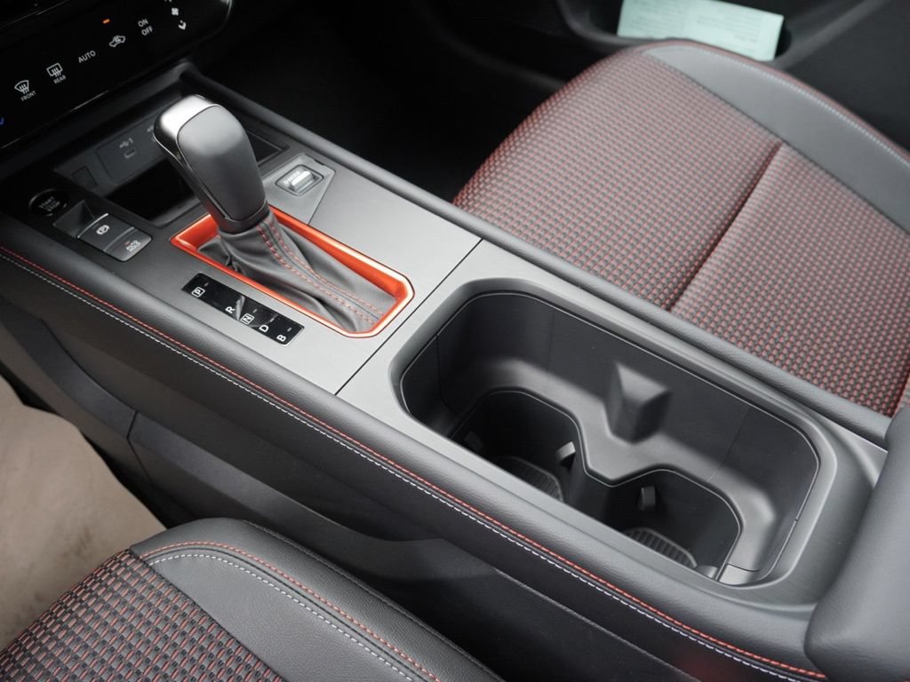 New 2026 Nissan Kicks SR FWD image 15