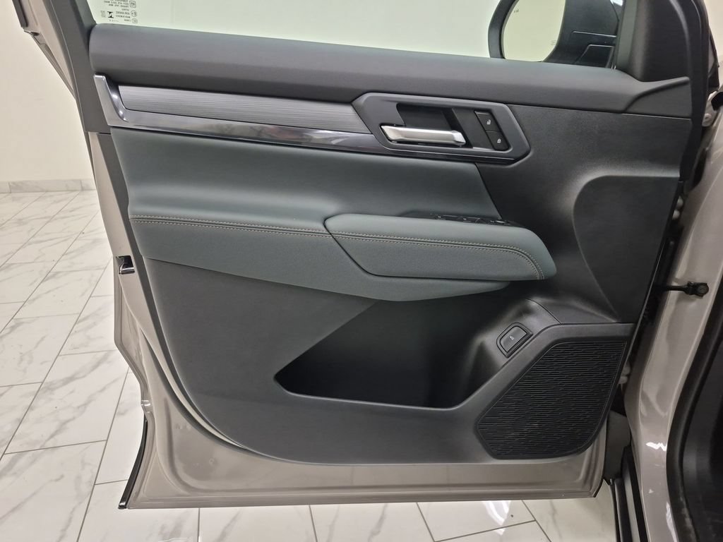 New 2026 GMC Terrain AT4 w/ Technology Package II AWD/4WD image 23