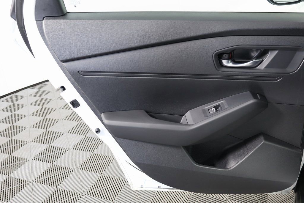 Used 2023 Honda Accord EX image 13