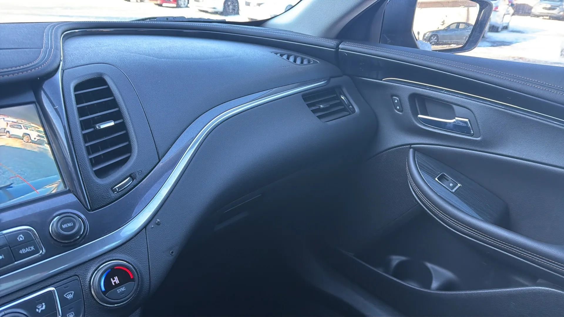 Used 2018 Chevrolet Impala LT image 41