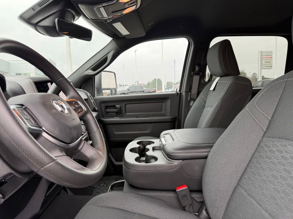 New 2026 RAM 2500 Tradesman AWD/4WD image 10