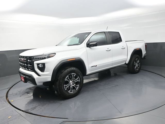 Used 2024 GMC Canyon AT4 w/ AT4 Premium Package image 12