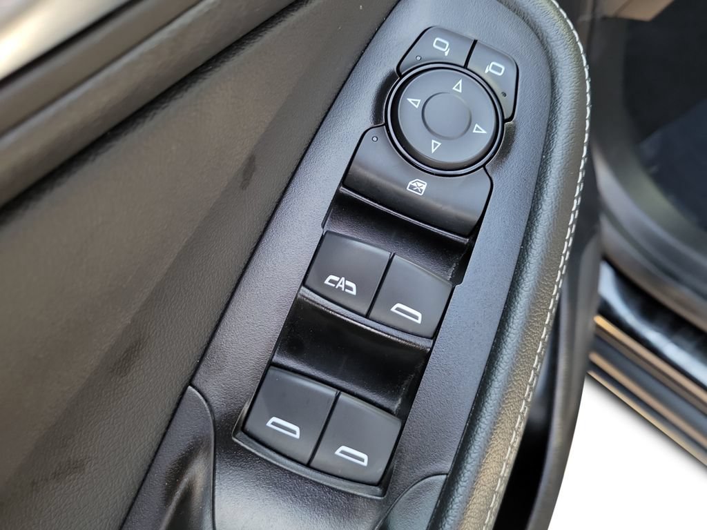 Used 2025 Buick Encore GX Preferred FWD image 23