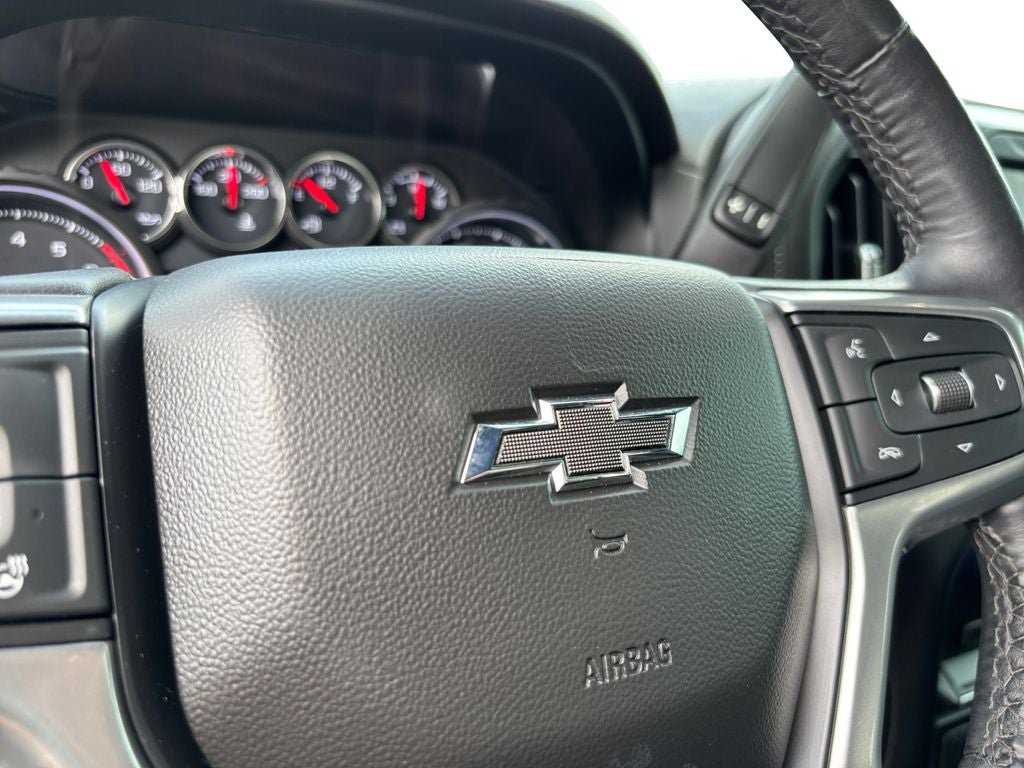 Used 2022 Chevrolet Silverado 1500 LT Trail Boss AWD/4WD image 35