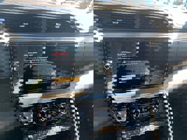 New 2026 GMC Sierra 2500 Denali w/ Denali Reserve Package image 24