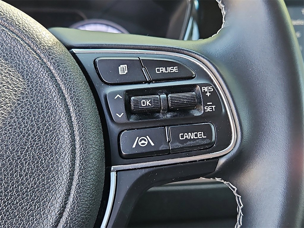 Certified 2022 Kia Niro LXS image 22