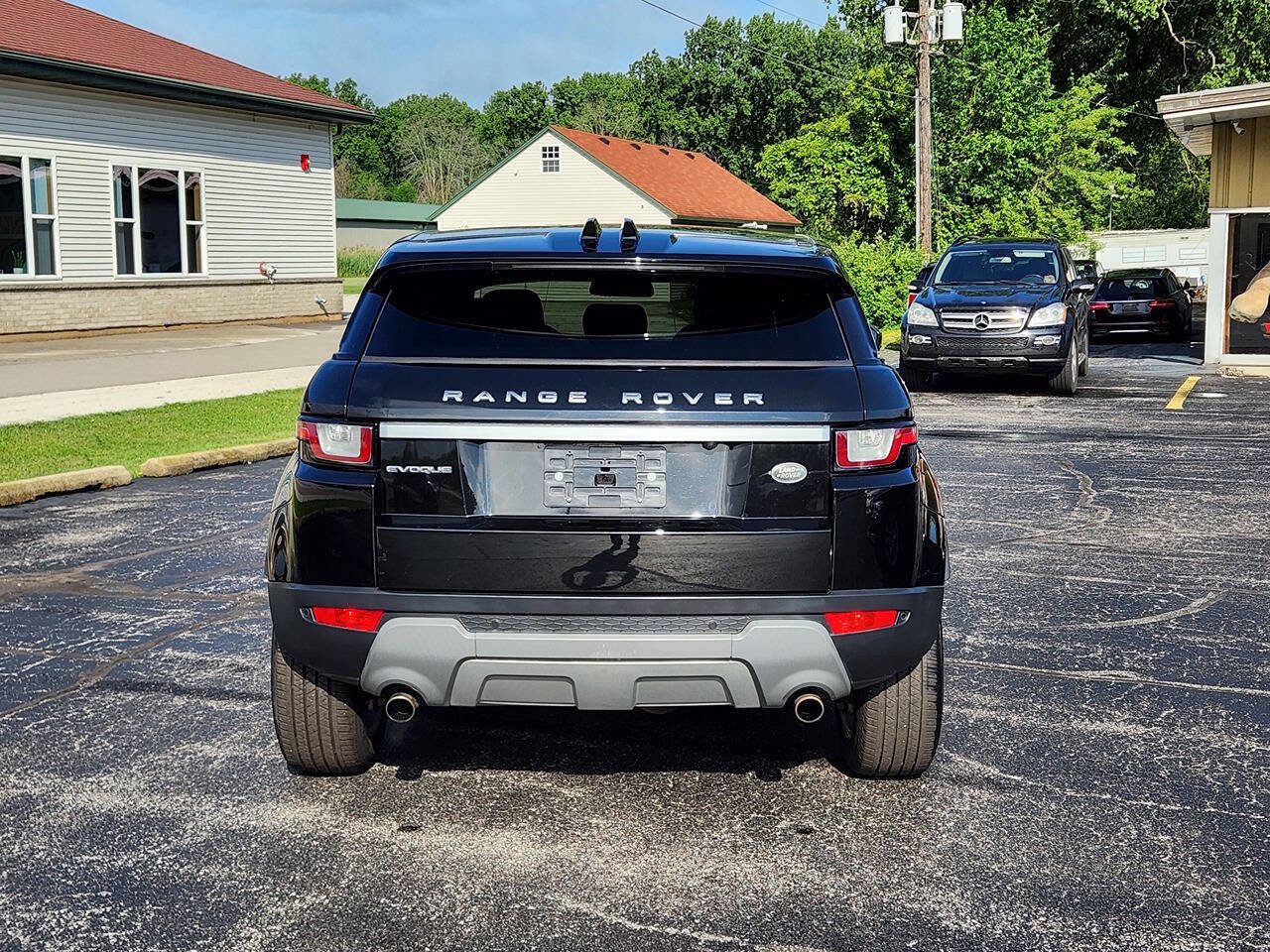 Used 2016 Land Rover Range Rover Evoque HSE image 4