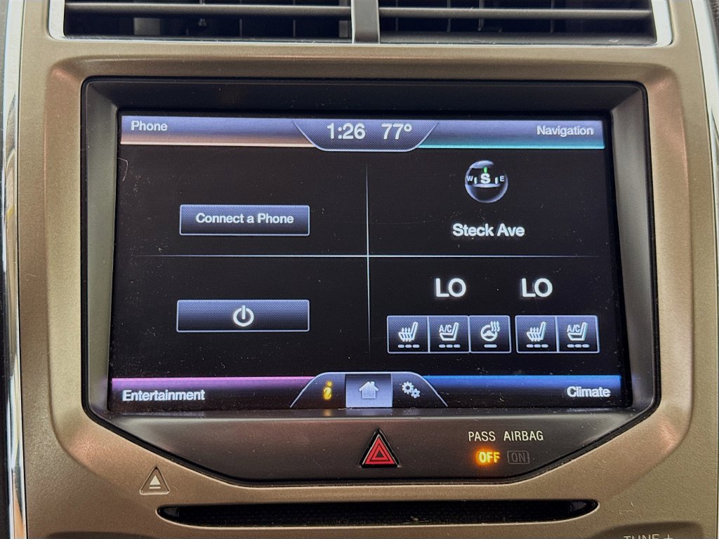 Used 2015 Lincoln MKX FWD w/ Equipment Group 102A image 17