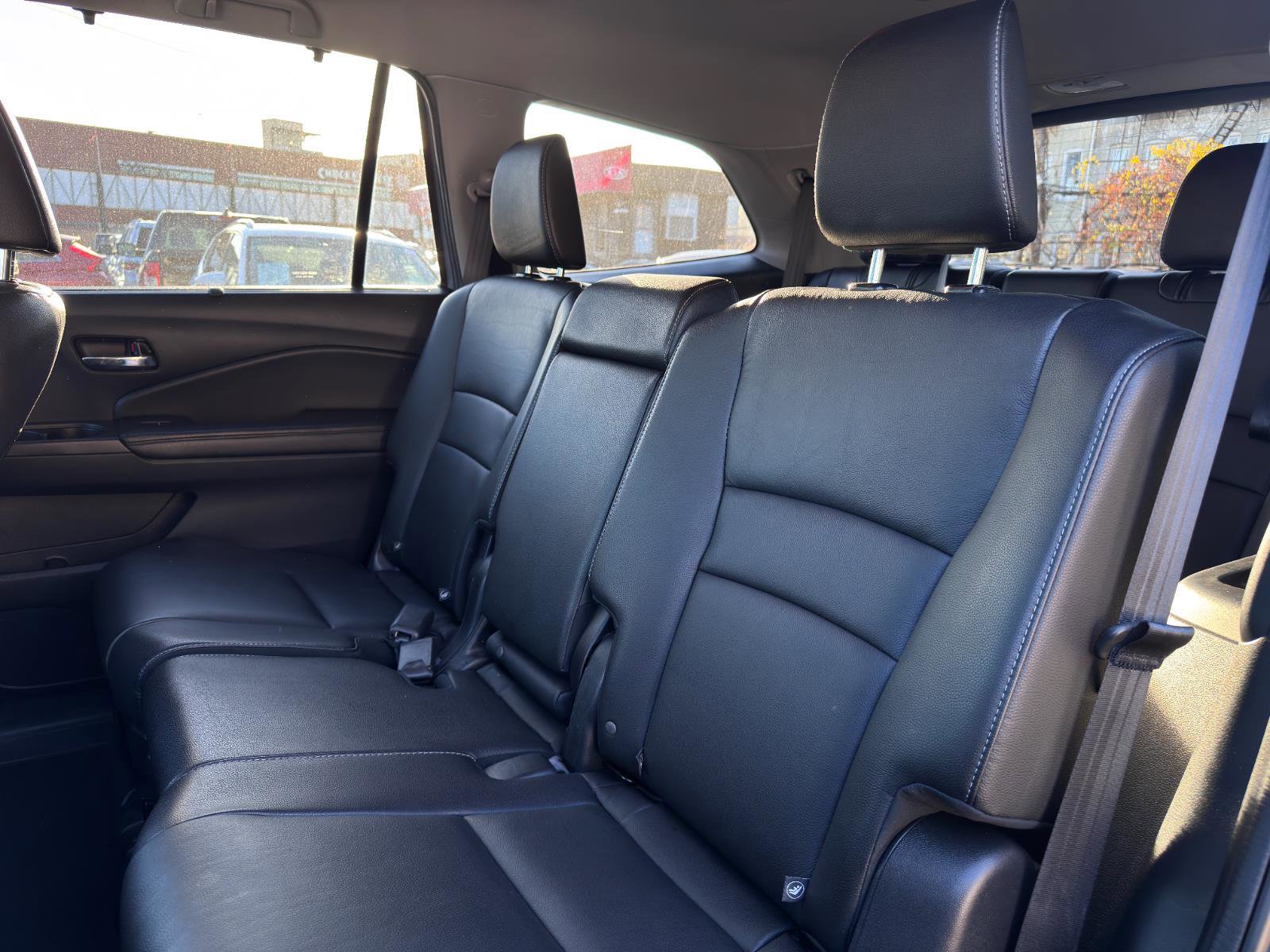 Used 2022 Honda Pilot Special Edition image 23