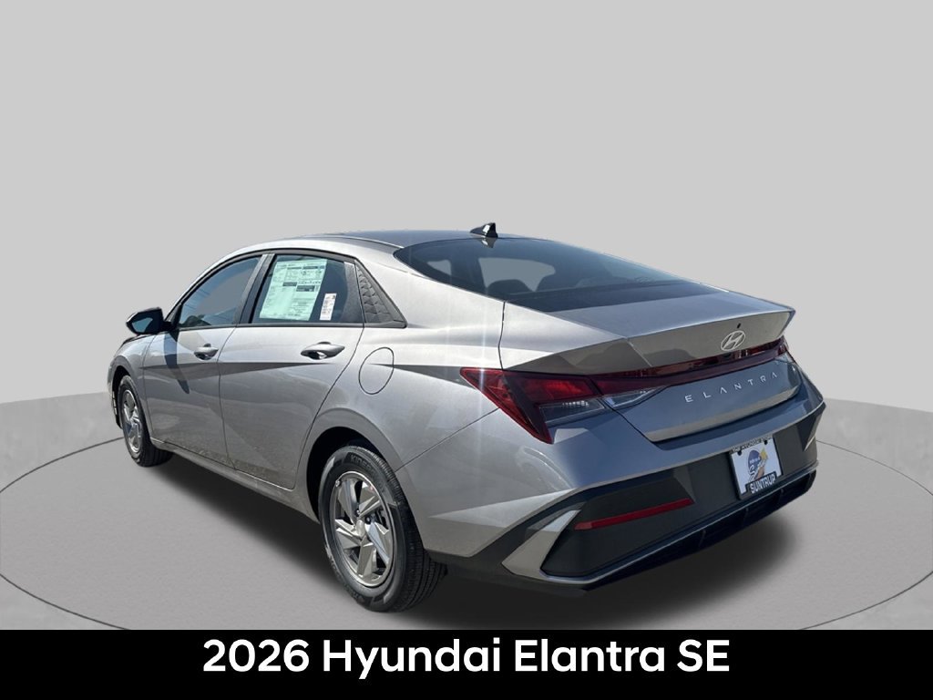 Used 2026 Hyundai Elantra SE FWD image 3