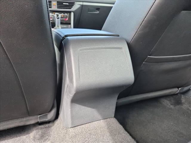 Used 2025 Volkswagen Jetta SE FWD image 16