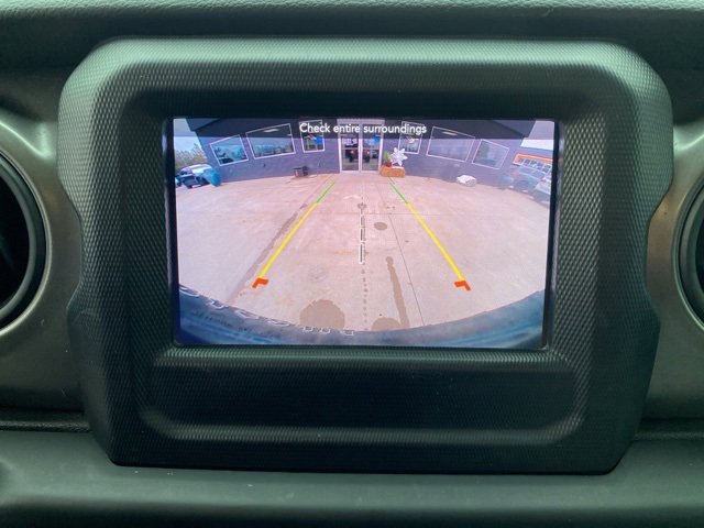 Certified 2023 Jeep Wrangler Willys image 22