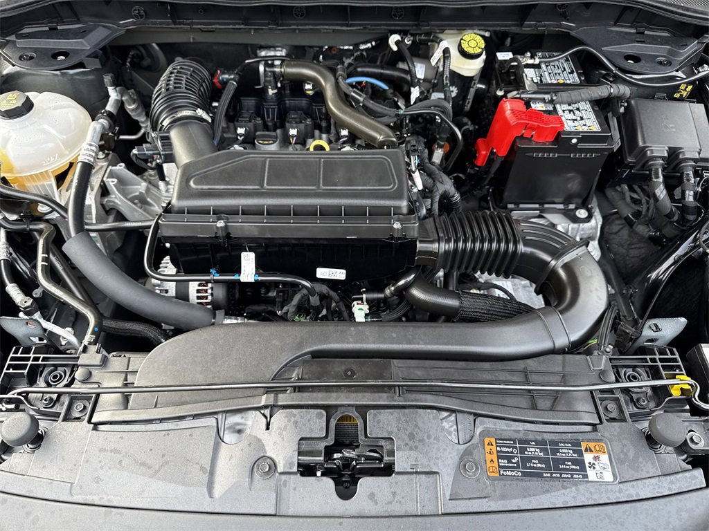 Used 2025 Ford Escape Active w/ Cold Weather Package image 23