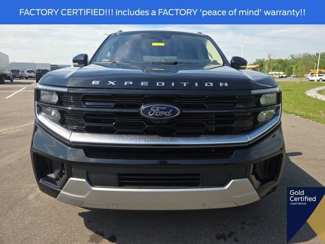 Certified 2025 Ford Expedition Max Platinum w/ Driver's Package AWD/4WD image 4