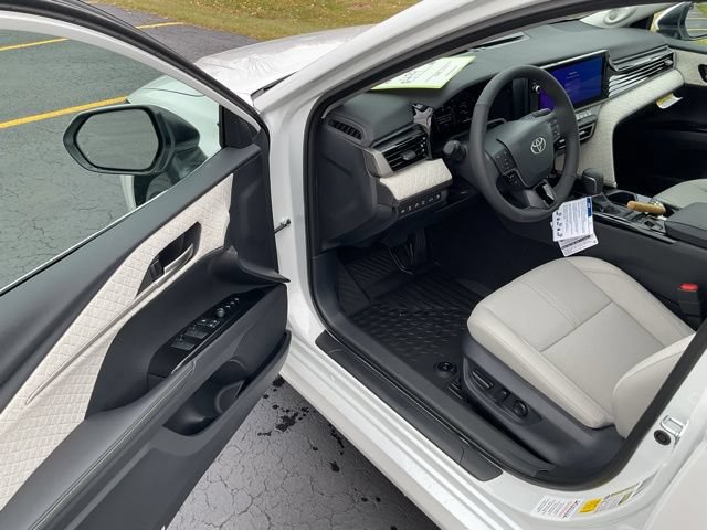 New 2026 Toyota Camry XLE AWD/4WD image 9