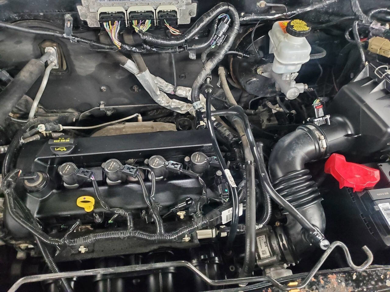 Used 2010 MAZDA Tribute i Sport FWD image 4