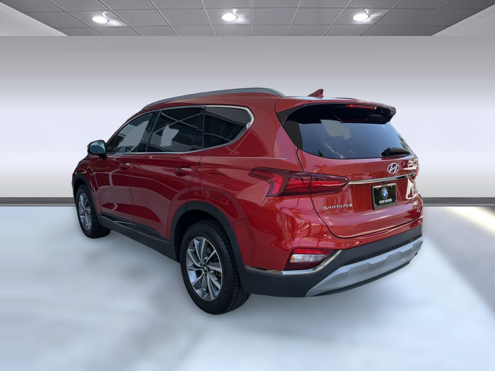 Used 2019 Hyundai Santa Fe FWD image 3