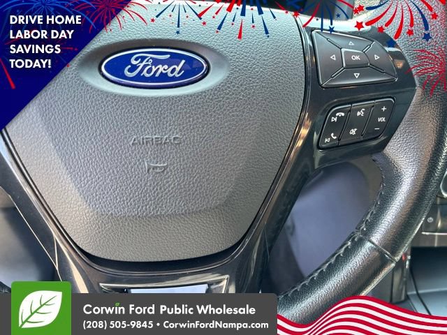 Used 2017 Ford Explorer XLT w/ Equipment Group 202A AWD/4WD image 16