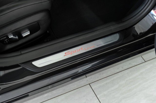 Used 2020 BMW 540i xDrive image 36